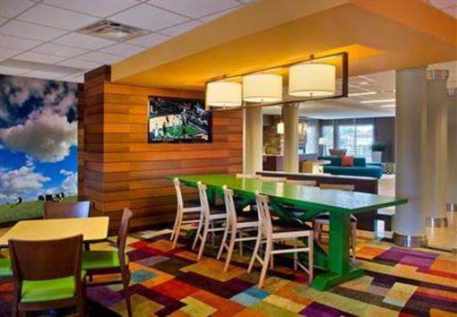 фото отеля Fairfield Inn & Suites Watertown Thousand Islands
