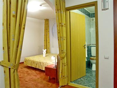 фото отеля Oasis Hotel Brasov