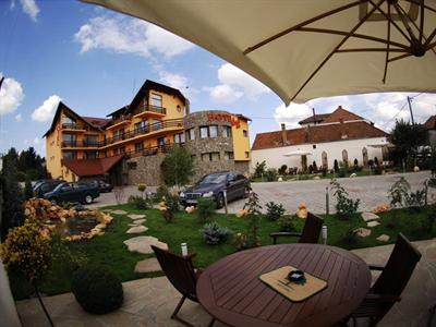 фото отеля Oasis Hotel Brasov