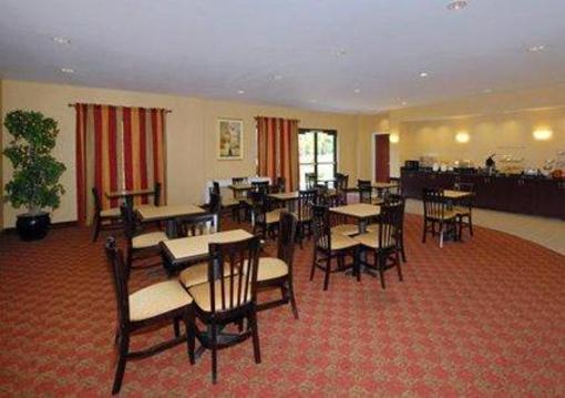 фото отеля Comfort Suites Wright Patterson Dayton (Ohio)