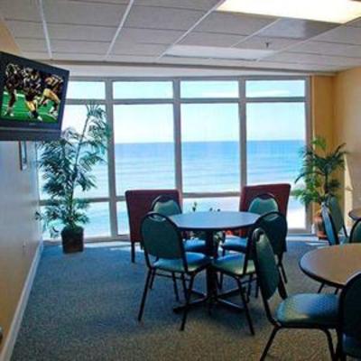 фото отеля Emerald Isle Condominiums Panama City Beach