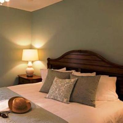 фото отеля Emerald Isle Condominiums Panama City Beach