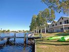 фото отеля Noosa Entrance Waterfront Resort