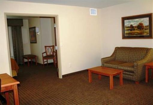 фото отеля Holiday Inn Express & Suites Sioux Falls SW