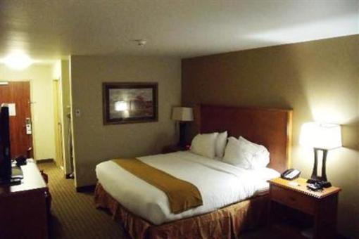 фото отеля Holiday Inn Express & Suites Sioux Falls SW