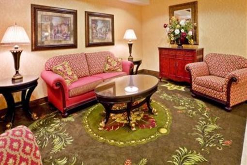 фото отеля Holiday Inn Express Hotel & Suites Sulphur Springs