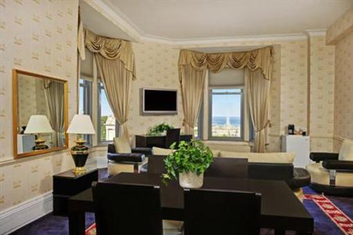 фото отеля Congress Plaza Hotel
