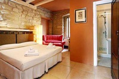 фото отеля Albergo Garni Orchidea Riva del Garda