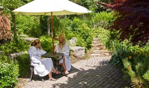 фото отеля The Dorset Manor Spa