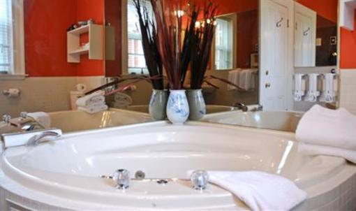 фото отеля The Dorset Manor Spa