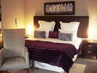 Plumwood Inn