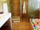 фото отеля Plumwood Inn
