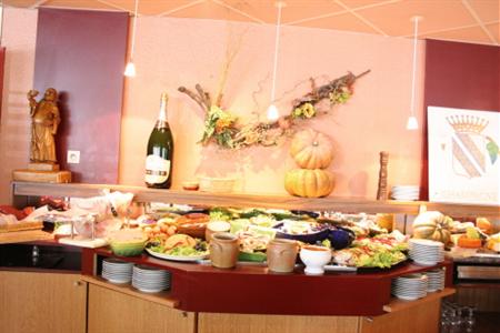 фото отеля Logis Prim Hotel Bagatelle Dizy