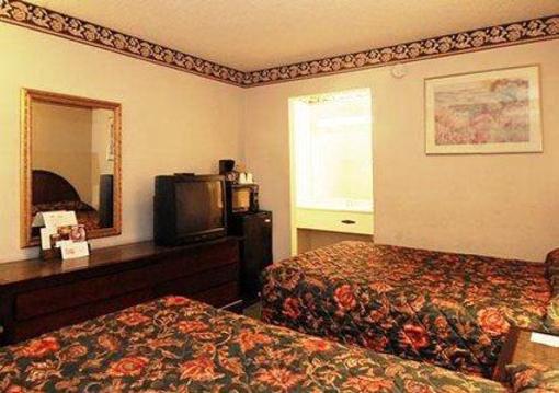 фото отеля Econo Lodge Fort Jackson Columbia (South Carolina)