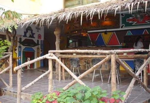 фото отеля Livingstones Lodge
