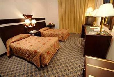 фото отеля Claridge Hotel Dubai