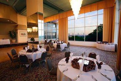 фото отеля Hotel Trinity InnSuites Fort Worth DFW