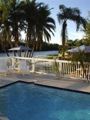 фото отеля Siesta Key Bungalows