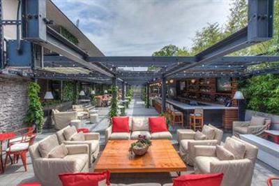 фото отеля Howard Johnson Hotel Riverside