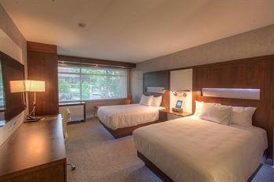 фото отеля Howard Johnson Hotel Riverside