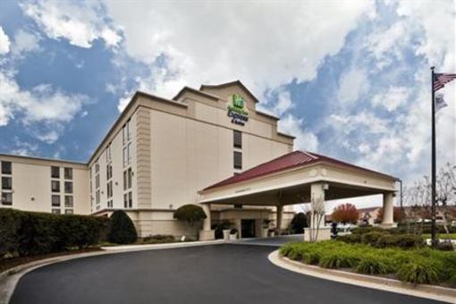 фото отеля Holiday Inn Express Hotel & Suites University Wilmington (North Carolina)
