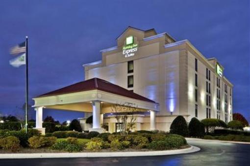фото отеля Holiday Inn Express Hotel & Suites University Wilmington (North Carolina)