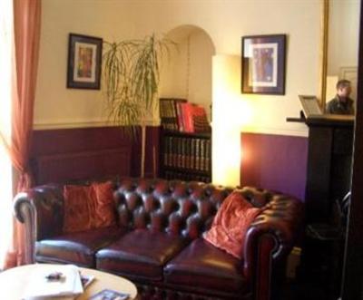 фото отеля Southside Guest House Edinburgh