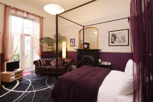 фото отеля Southside Guest House Edinburgh