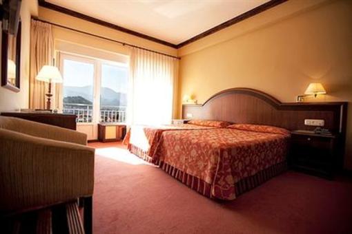 фото отеля Gran Hotel del Sella