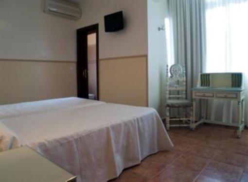 фото отеля Hostal Guadalupe