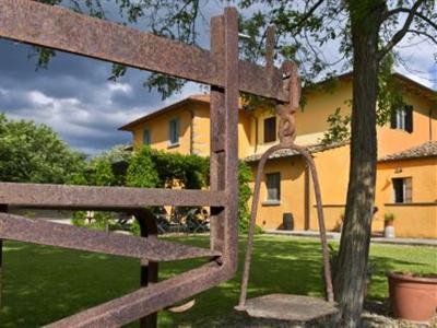 фото отеля La Scuderia Bed and Breakfast Arezzo