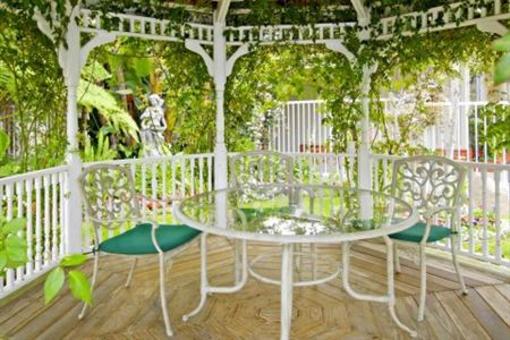 фото отеля Town and Country Resort Hotel