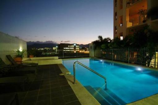 фото отеля Cairns City Apartments