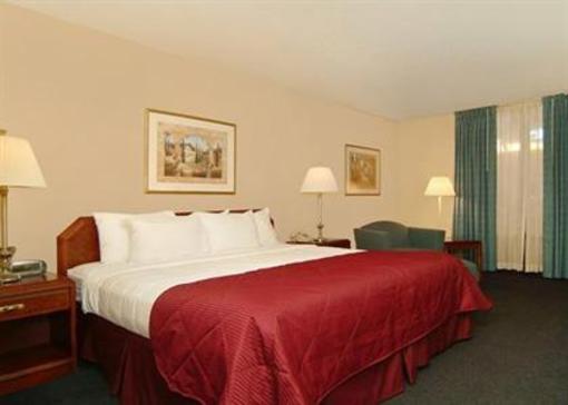 фото отеля Candlewood Suites Fayetteville (Arkansas)