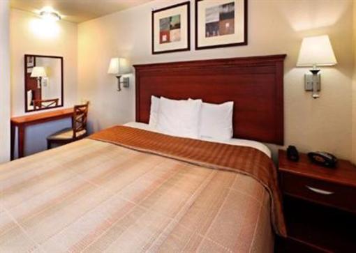 фото отеля Candlewood Suites Fayetteville (Arkansas)