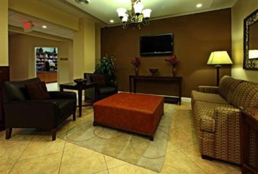 фото отеля Candlewood Suites Fayetteville (Arkansas)