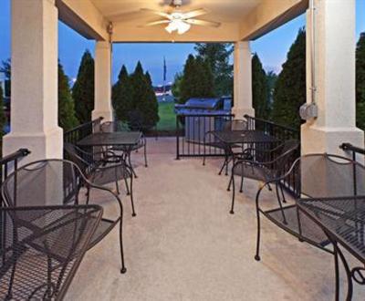 фото отеля Candlewood Suites Fayetteville (Arkansas)