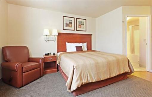 фото отеля Candlewood Suites Fayetteville (Arkansas)