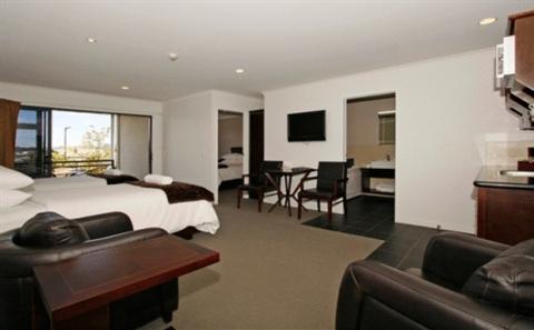фото отеля Aotea Motor Lodge