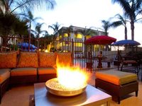 BEST WESTERN PLUS InnSuites Airpark Ontario Hotel & Suites