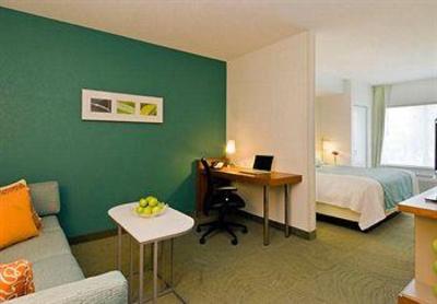 фото отеля SpringHill Suites Fairfax