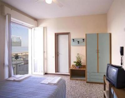 фото отеля Hotel Telstar