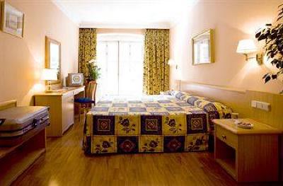 фото отеля Hotel Asturias Madrid