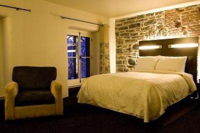 фото отеля Hotel Sainte-Anne Quebec City
