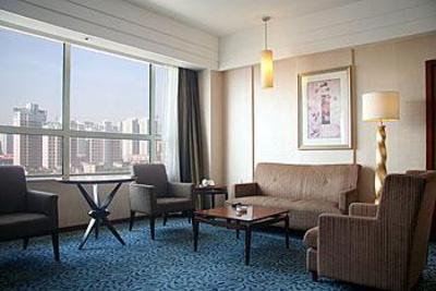фото отеля Yinlong Hotel
