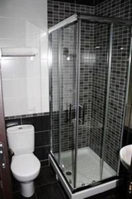 фото отеля Hostal Villagarcia Alcazar III