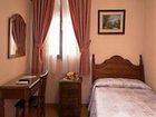 фото отеля Hostal Villagarcia Alcazar III