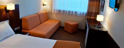 фото отеля DeSilva Inn Katowice Airport