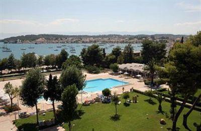 фото отеля AKS Porto Heli Hotel
