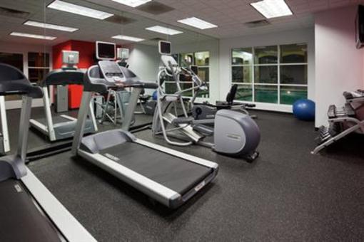 фото отеля Radisson Hotel & Conference Center Kenosha